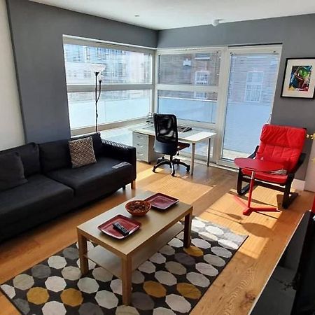 Bright & Spacious Double Bedroom With Ensuite And Concierge! Paid Parking Available Londres Exterior foto